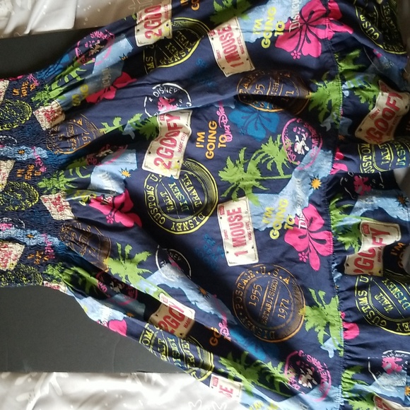 Older Walt Disney World Disneyland ladies dress - Picture 2 of 6